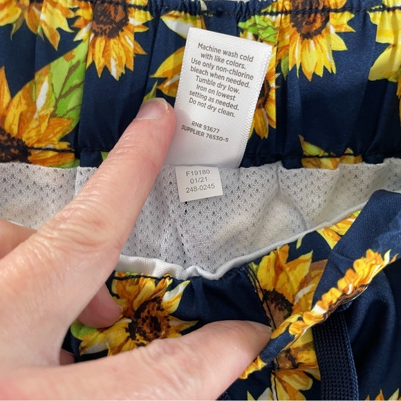 Peyton & Parker Husky swim trunks/shorts sunflower/blue size M10/12 NWT - Picture 11 of 12